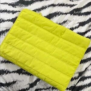 Wild Fable Neon Yellow Quilted Laptop IPad case zip